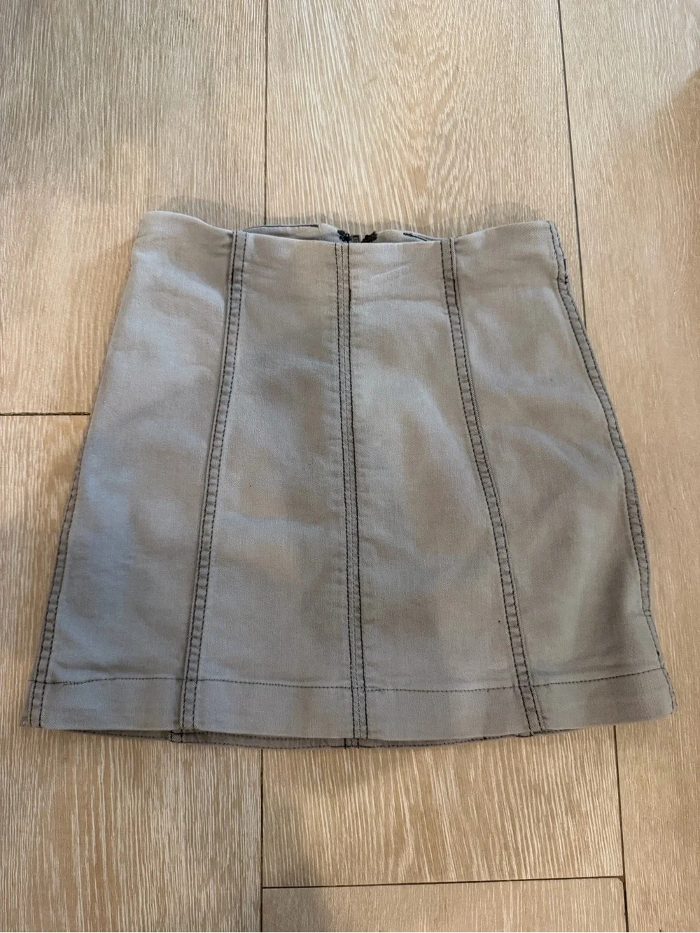 Free People Gray High-Waisted Stretch Mini Skirt Size 0